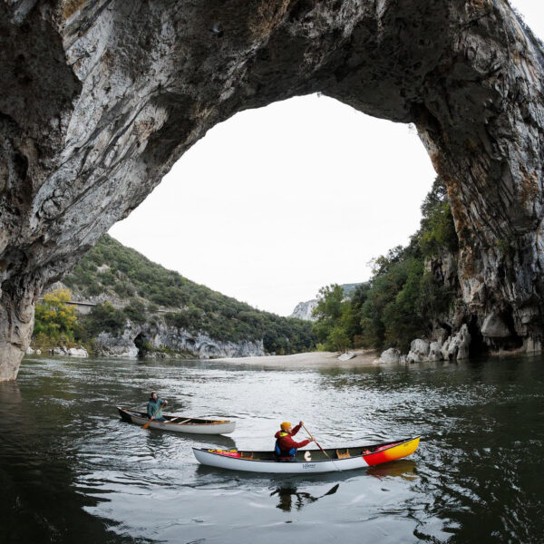 Canoë Rigide